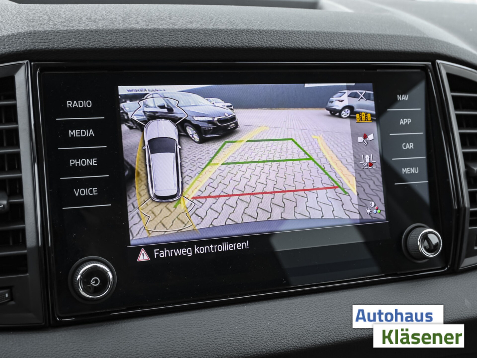 Skoda Karoq Tour