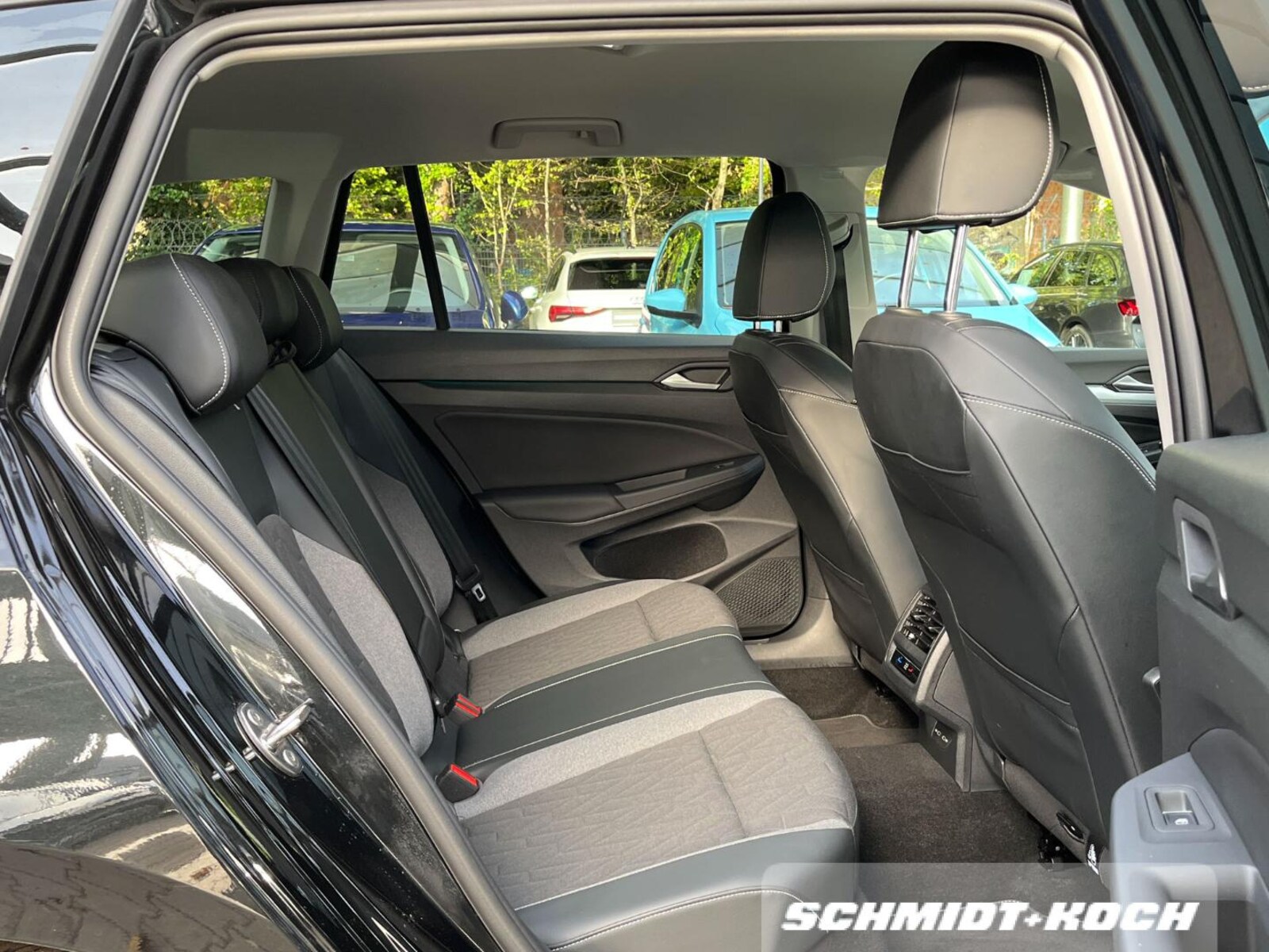 Volkswagen Golf Variant – Bild 14