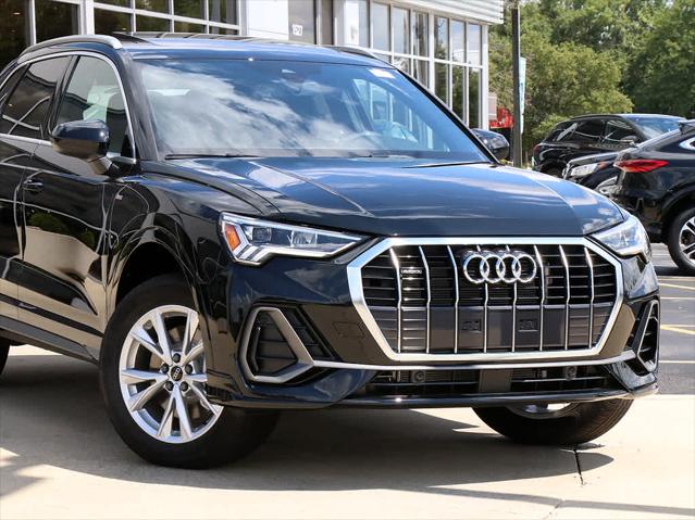 2025 AUDI Q3 - Image 3