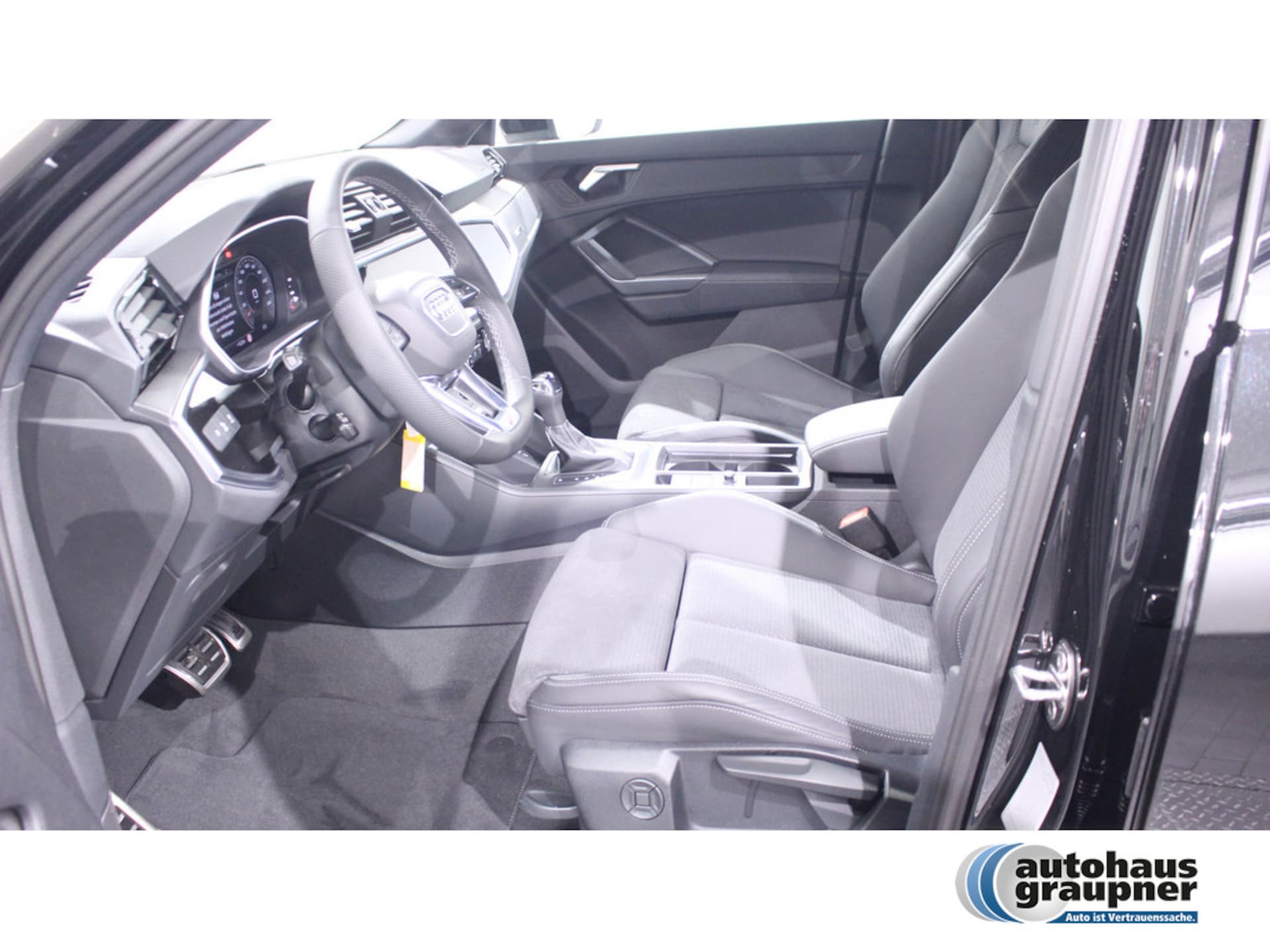 Audi Q3 Sportback S line