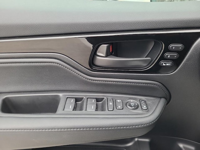 2025 Honda Odyssey Touring - Photo 36