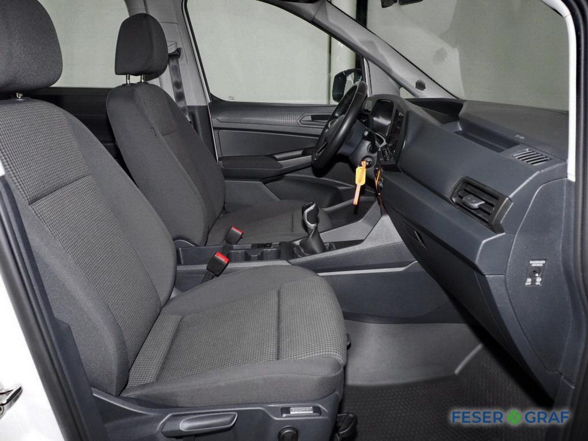 Volkswagen Caddy Basis-Modell