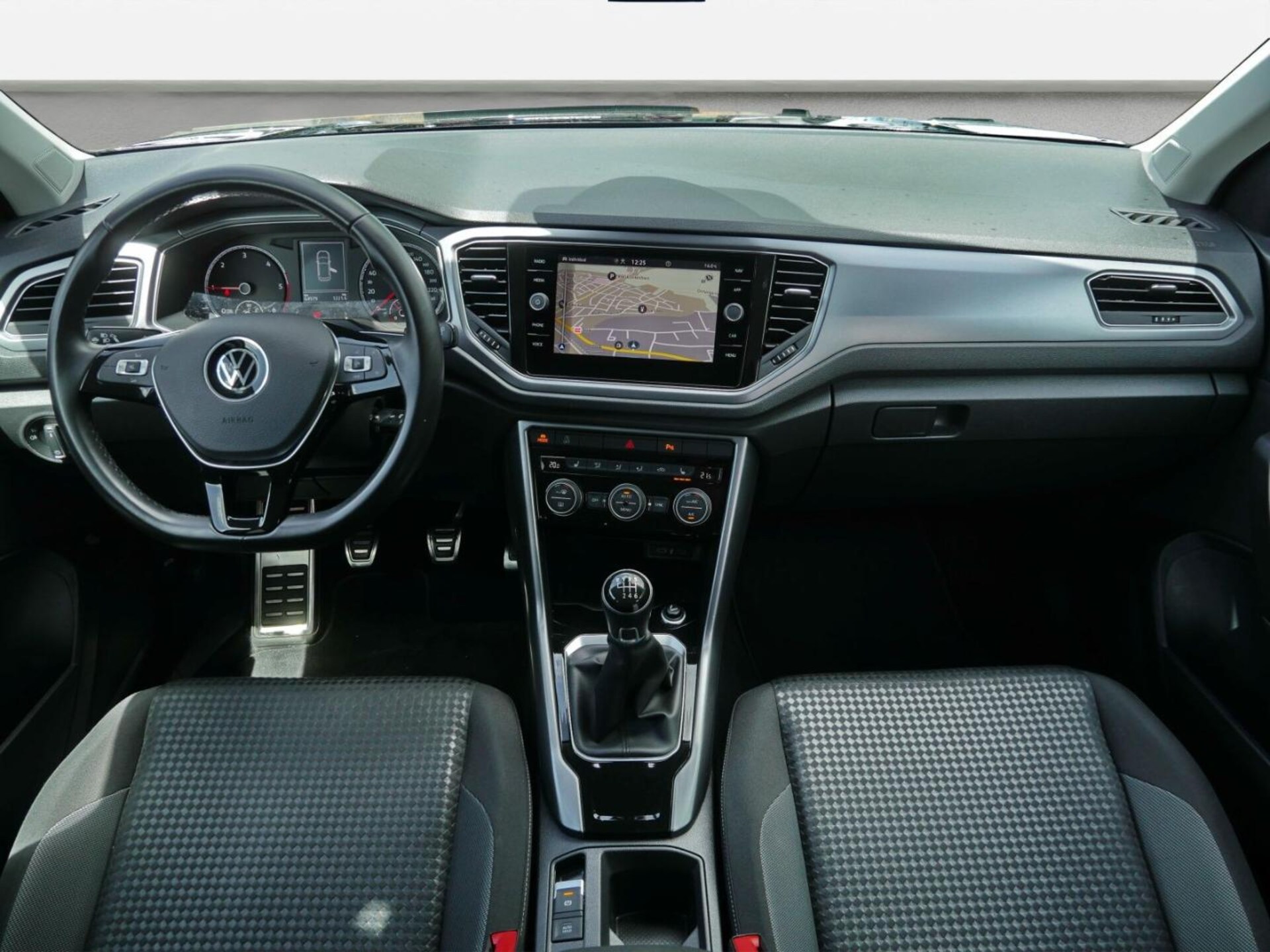 Volkswagen T-Roc Active
