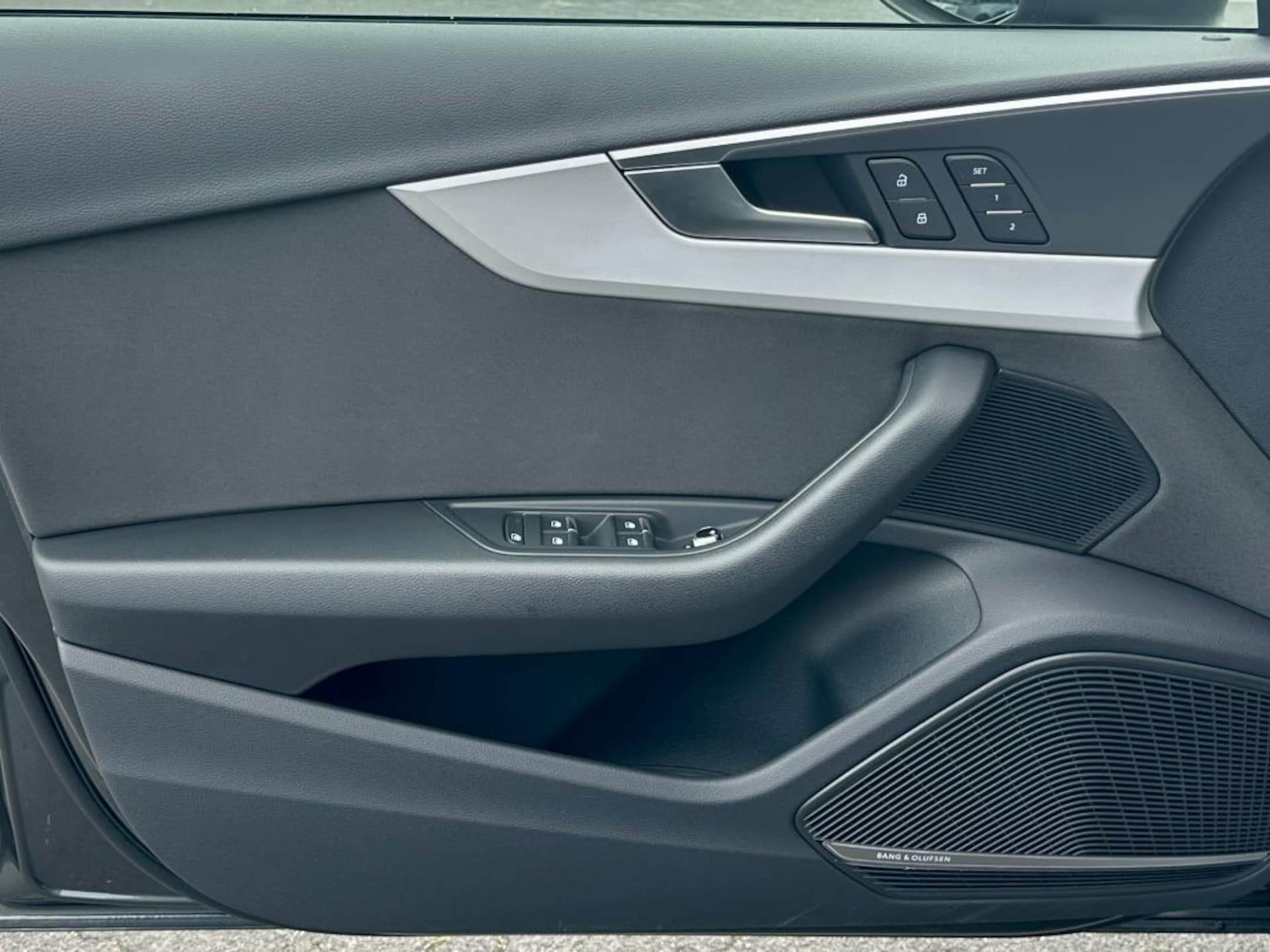 Audi A4 Avant S line