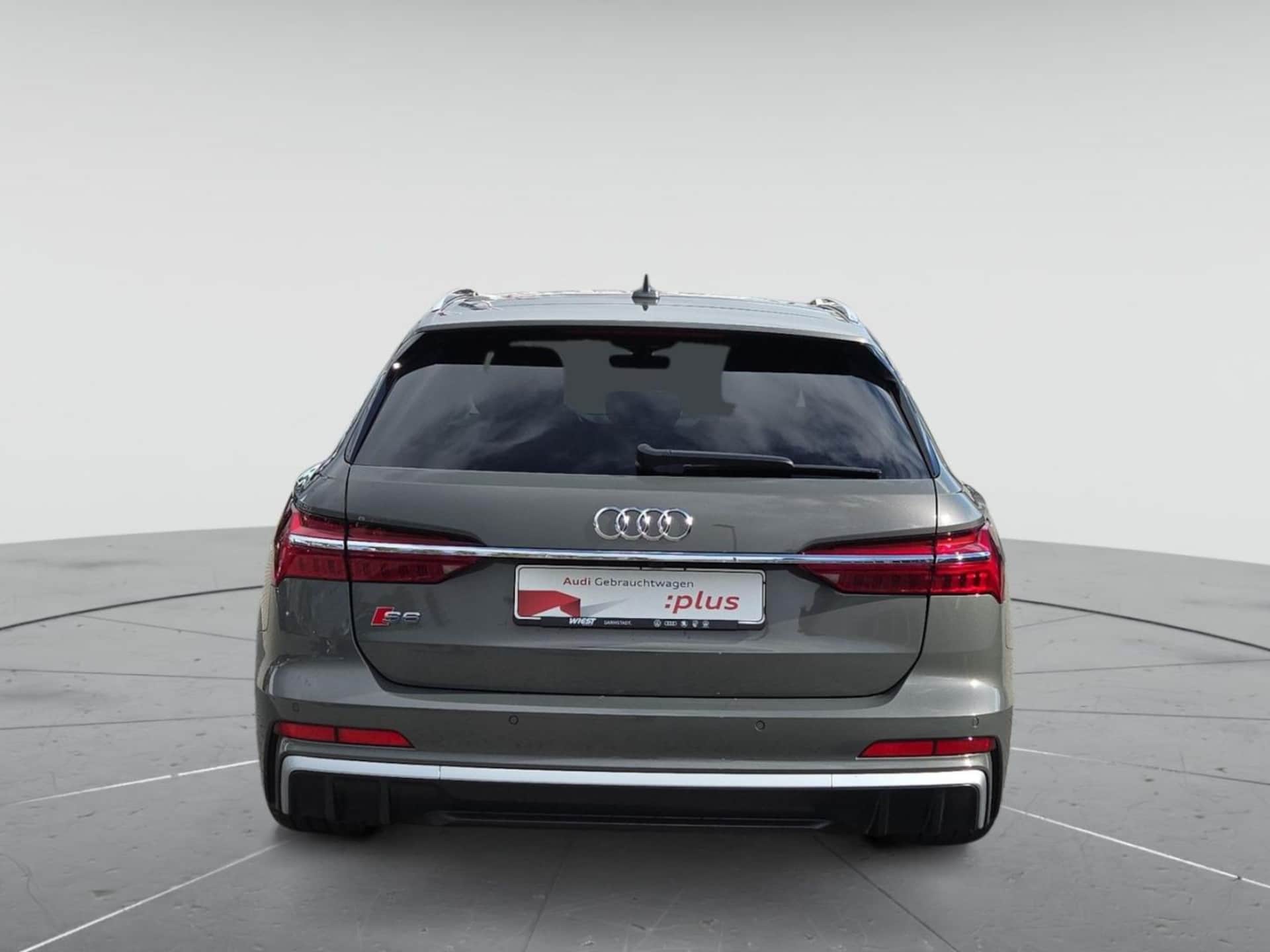 Audi S6 Avant