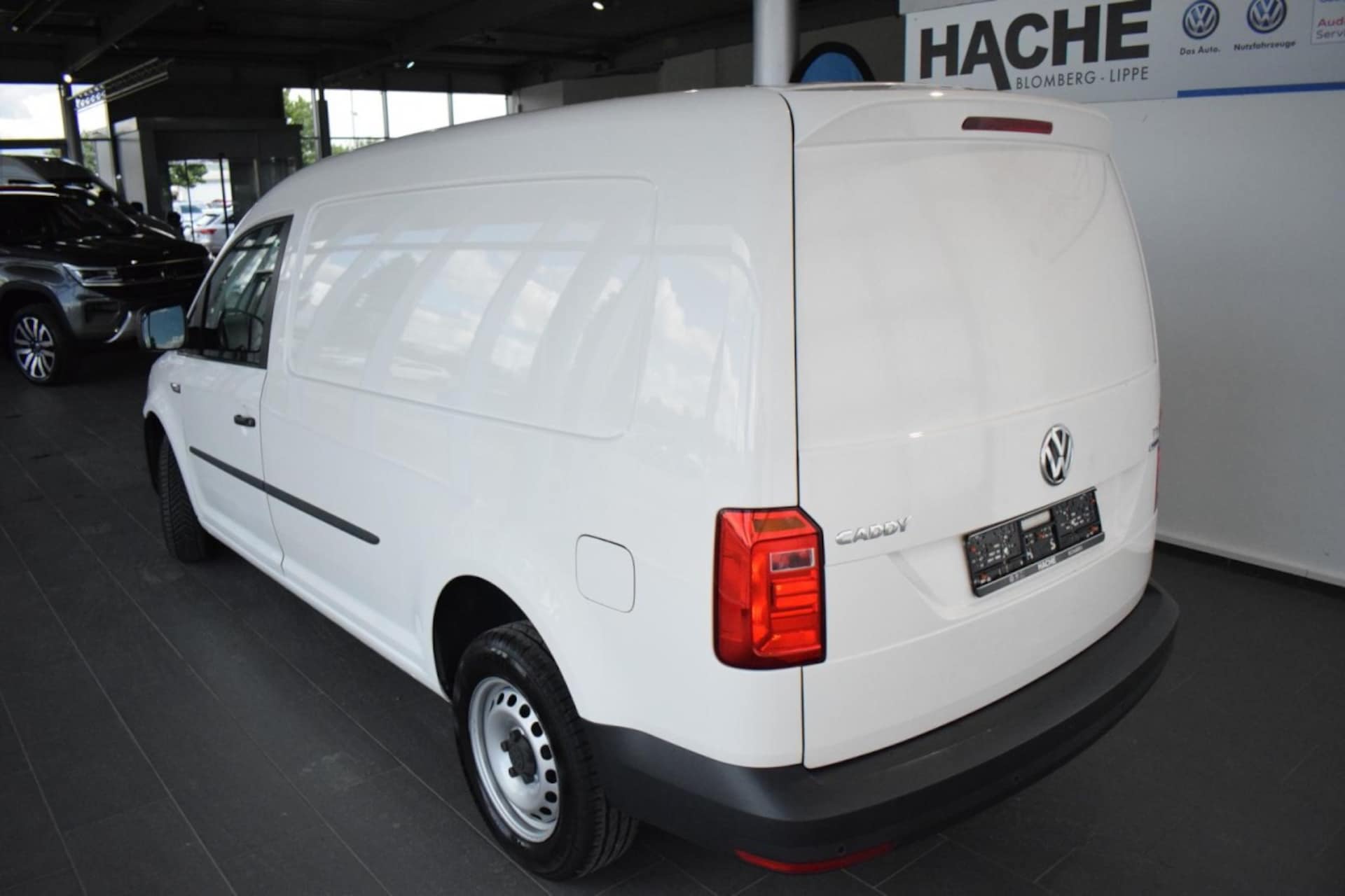 Volkswagen Caddy Maxi Kasten Basis-Modell