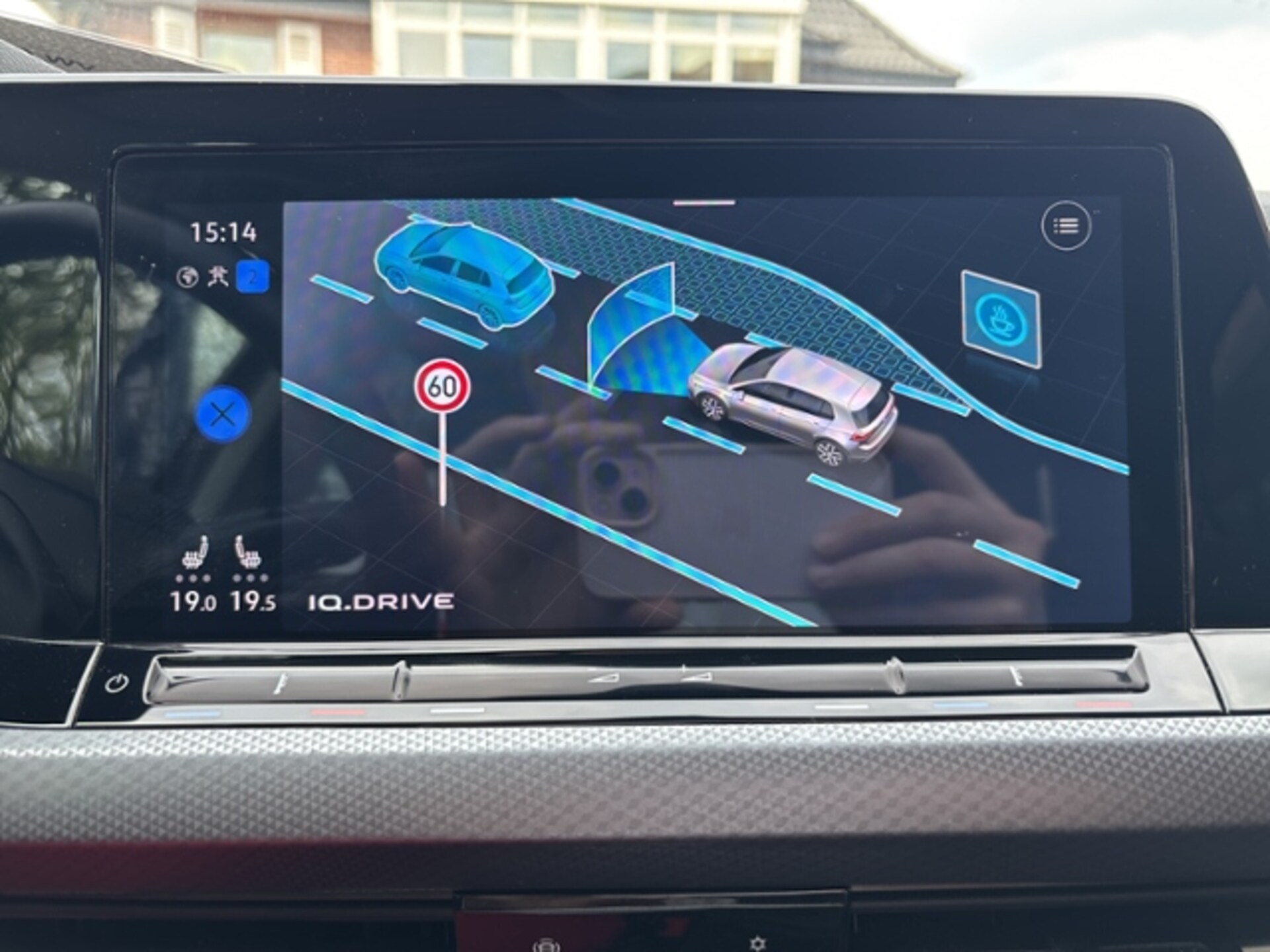 Volkswagen Golf Active