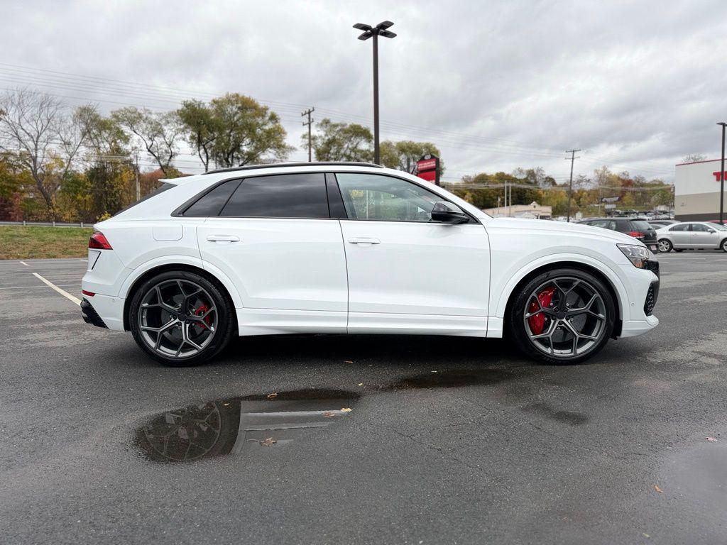 2026 Audi RS Q8 Base - Photo 8