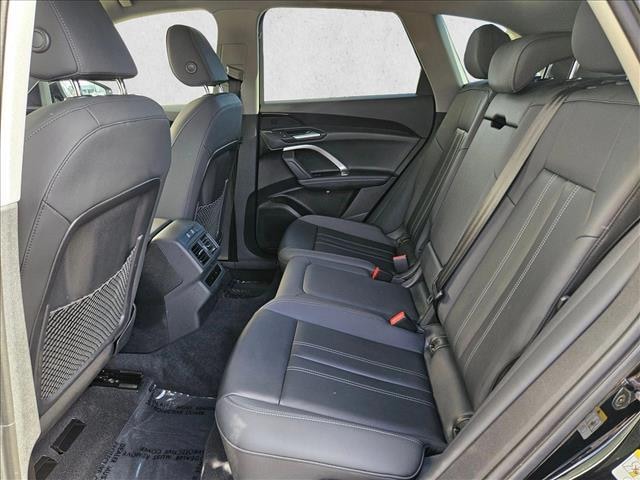 2025 Audi Q5 Premium - Photo 23