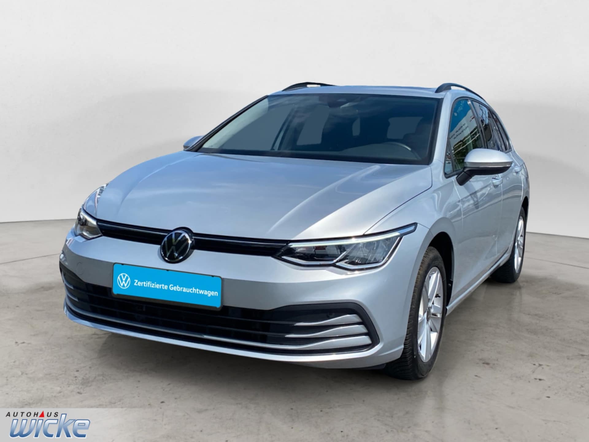 Volkswagen Golf Variant Life