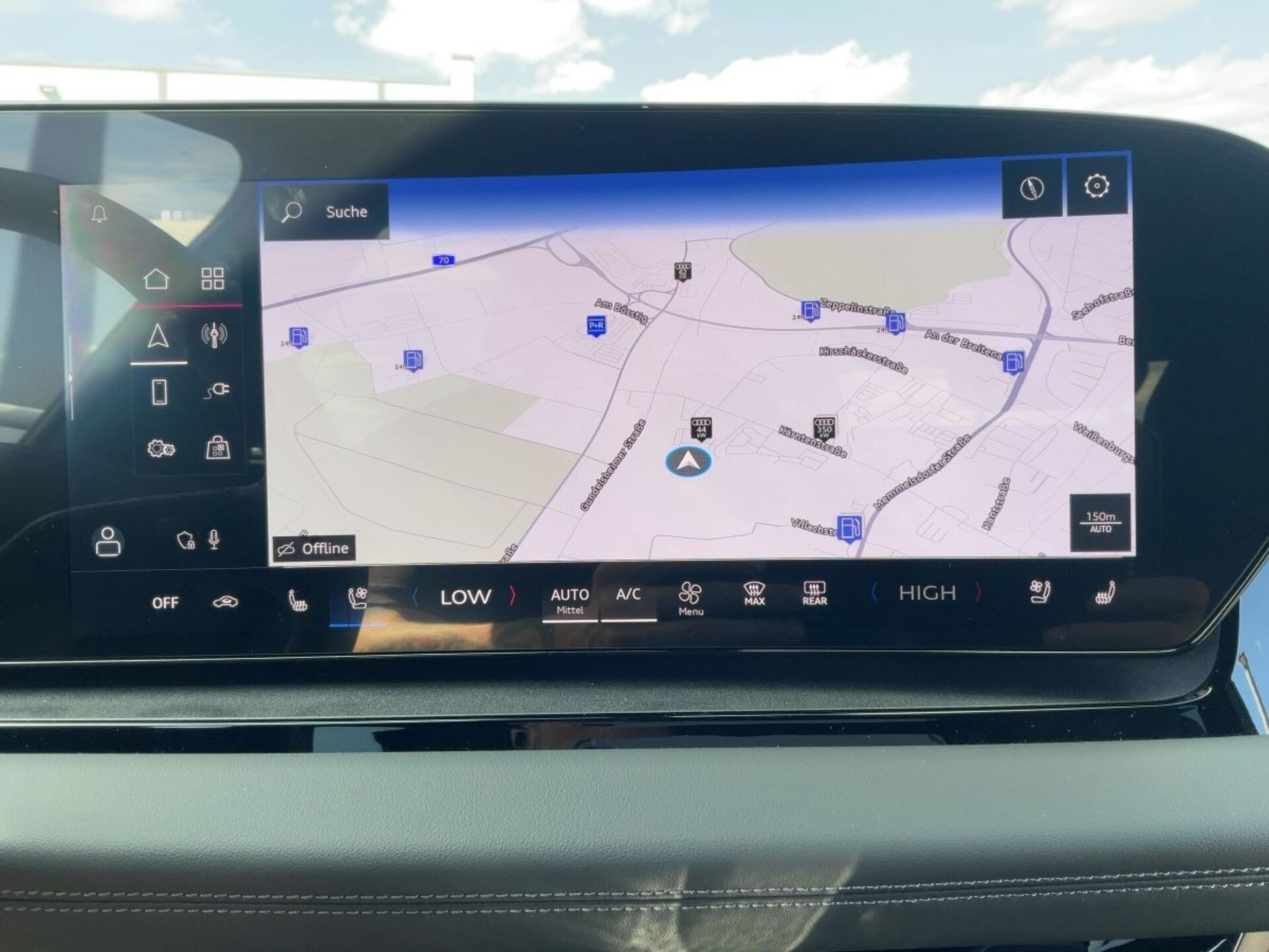 Audi SQ6 SUV e-tron