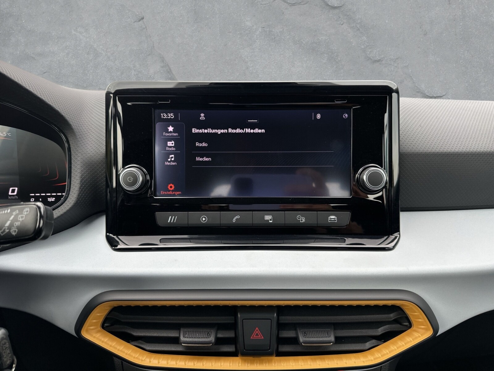 SEAT Arona – Bild 13