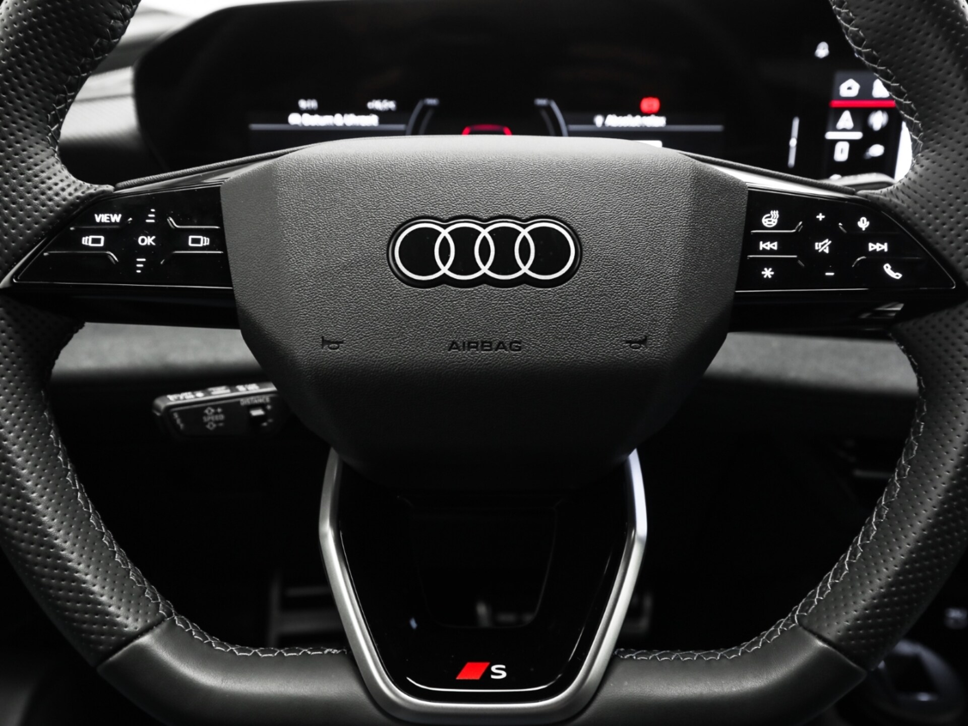 Audi Q6 SUV e-tron