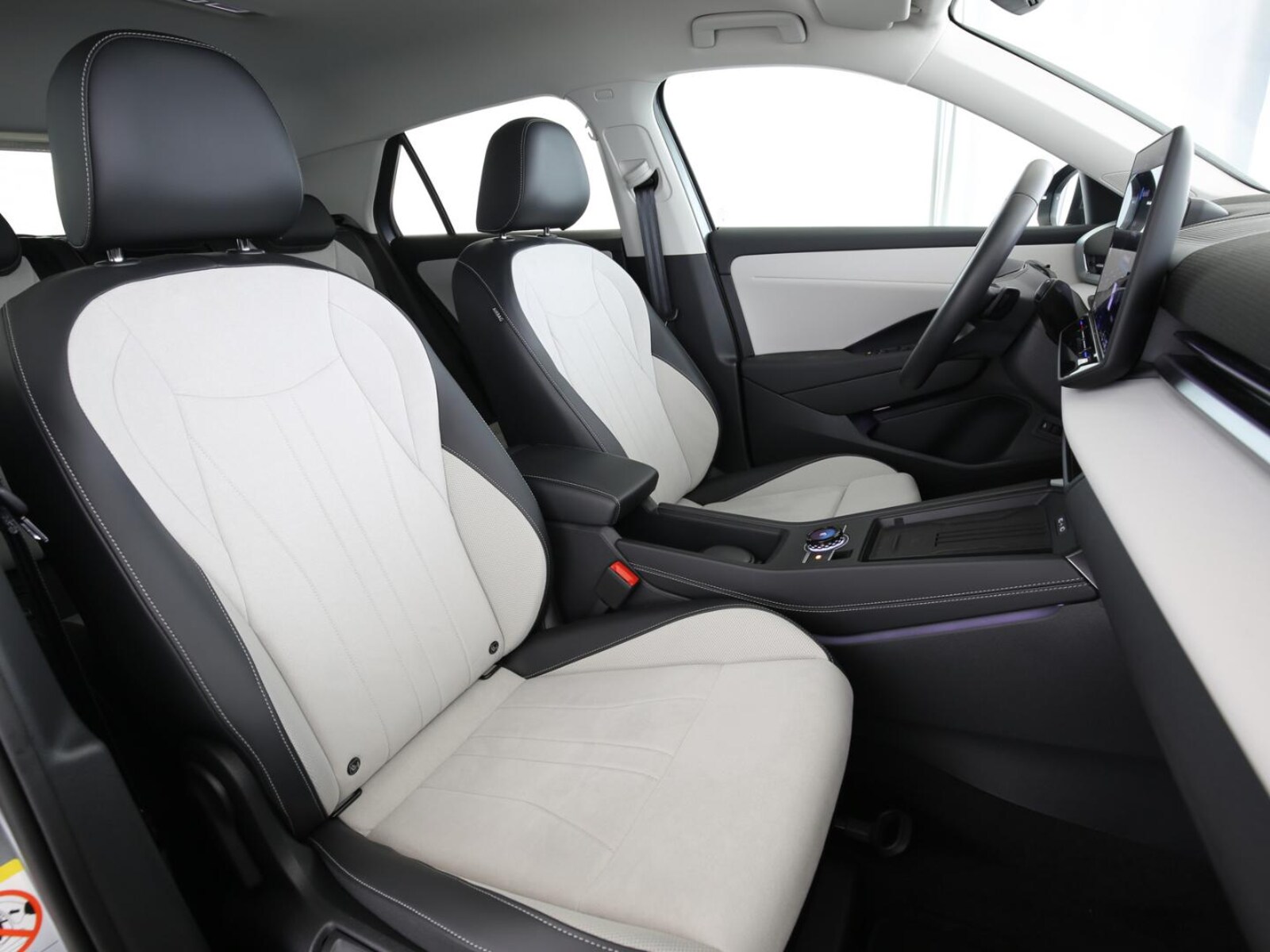 Volkswagen T-Roc – Bild 21