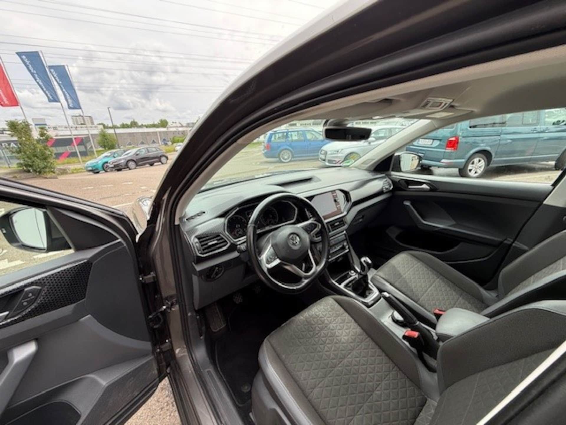 Volkswagen T-Cross Style