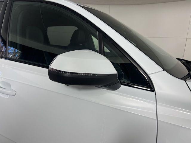 2026 Audi Q7 Premium Plus - Photo 10