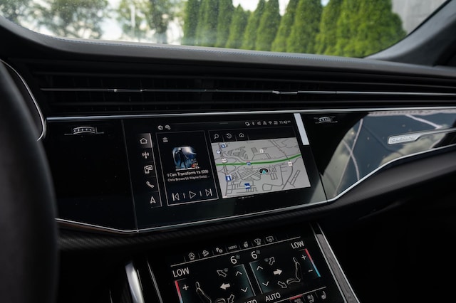 2026 Audi RS Q8 Base - Photo 56