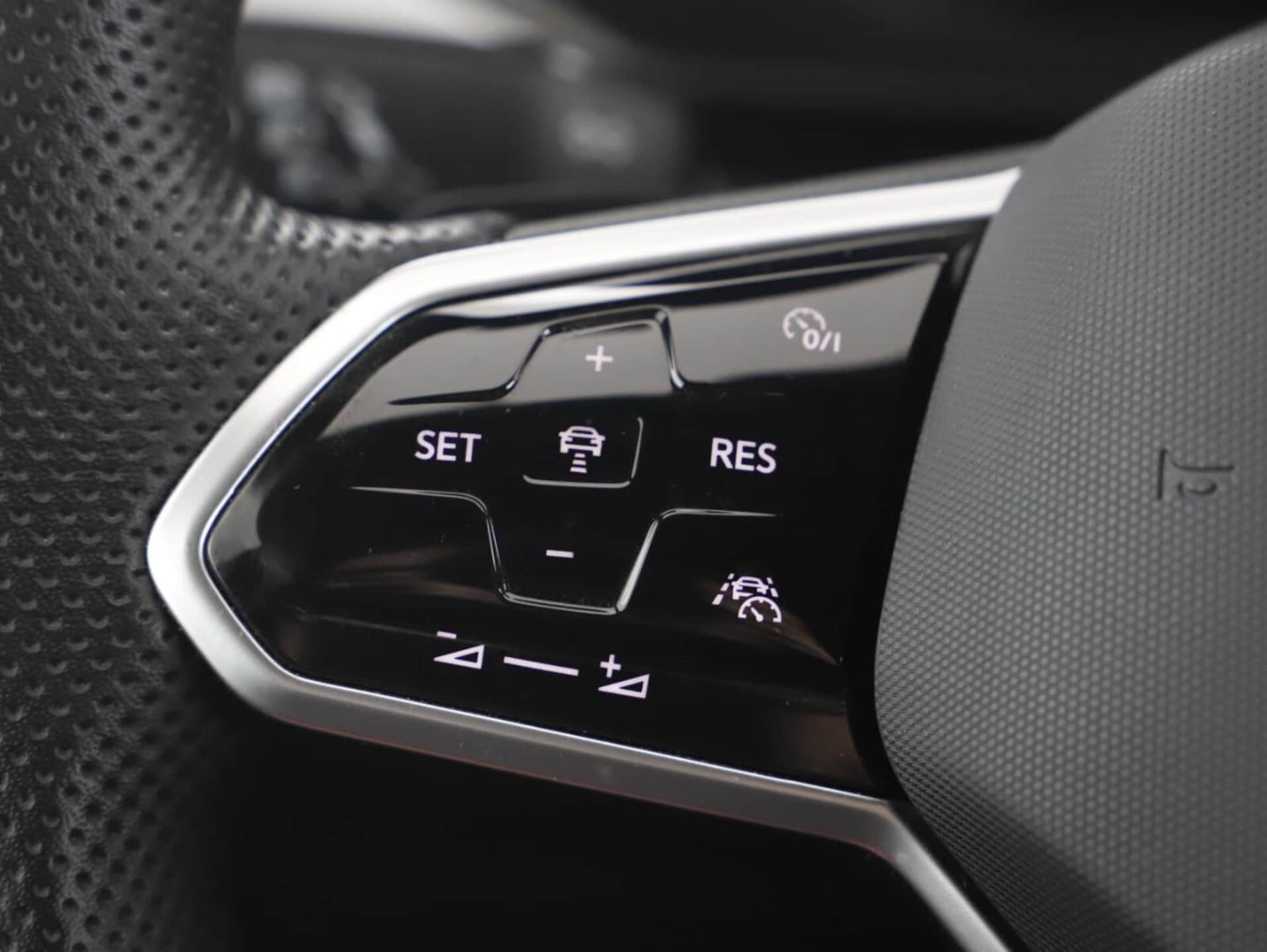 Volkswagen Arteon Shooting Brake R-Line