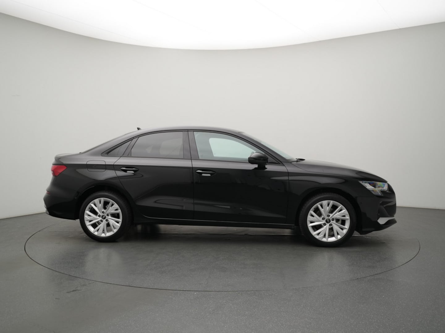 Bild über Audi A3 Limousine TFSI 85 kW S tronic - für weitere Informationen kontaktieren Sie den Audi Partner