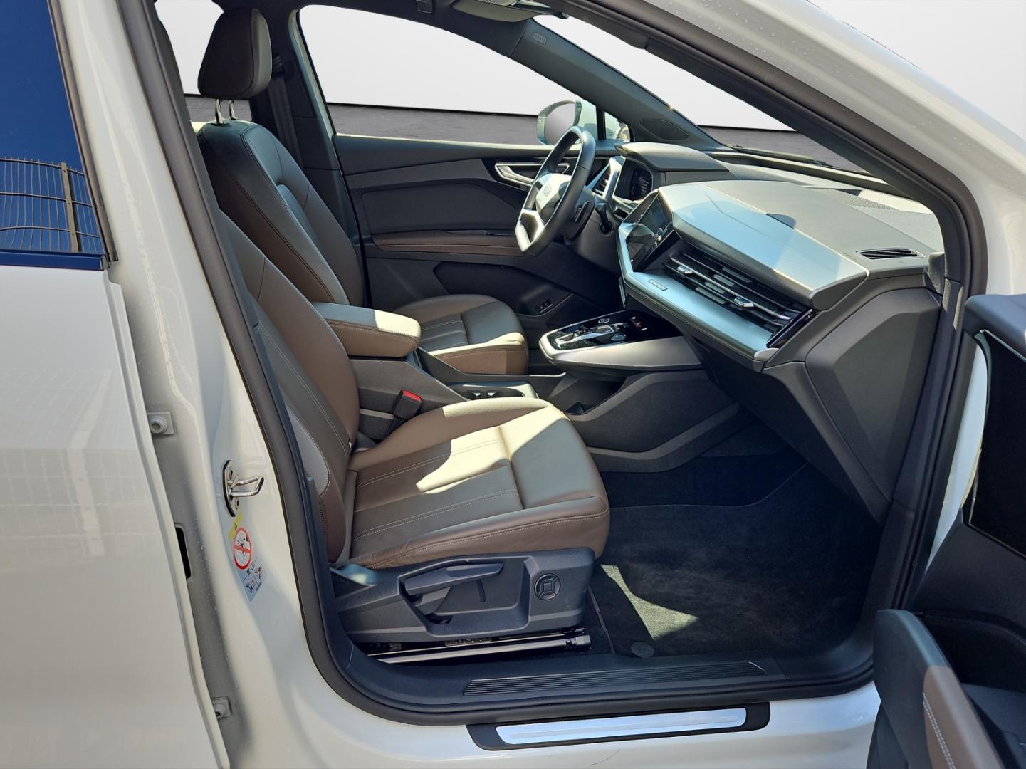 Image about Audi Q4 Sportback e-tron 35 e-tron