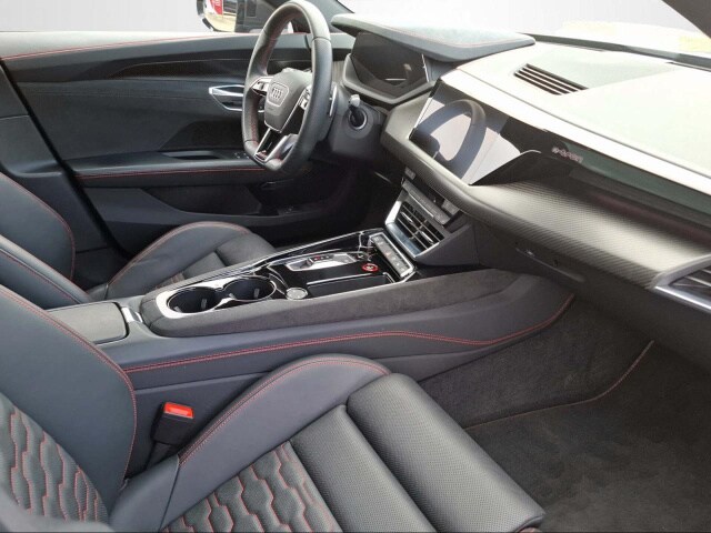 Image about Audi RS e-tron GT e-tron quattro