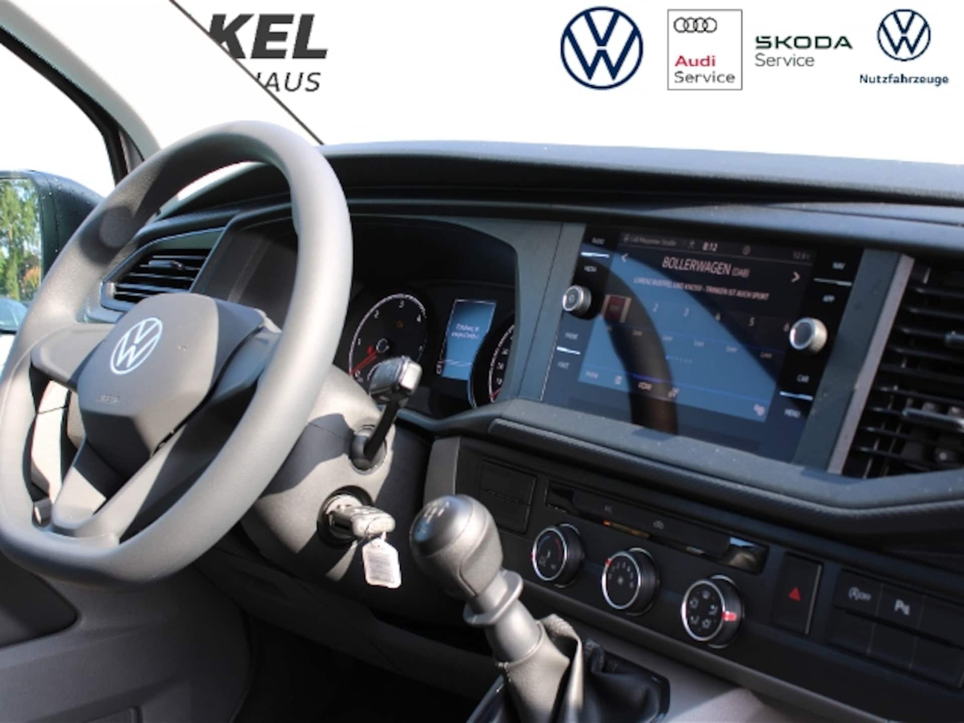 Volkswagen T6.1 Transporter Kasten langer Radstand