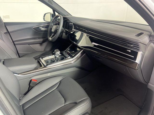 2026 Audi Q7 Premium Plus - Photo 12