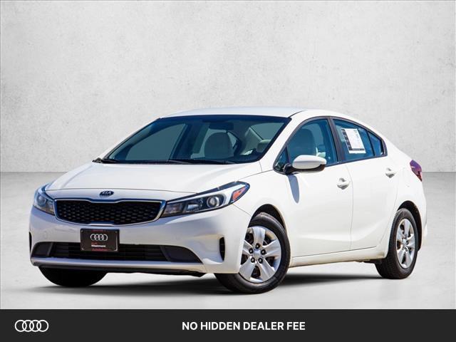 2017 Kia Forte LX AT's photo