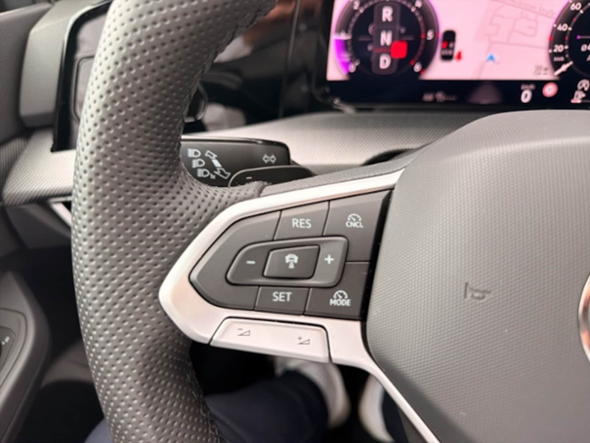 Volkswagen Golf Variant R-Line