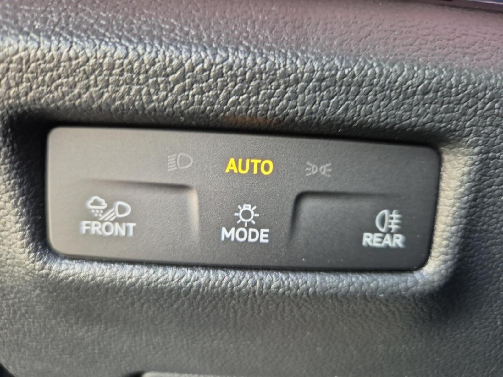 Volkswagen Tiguan – Bild 14