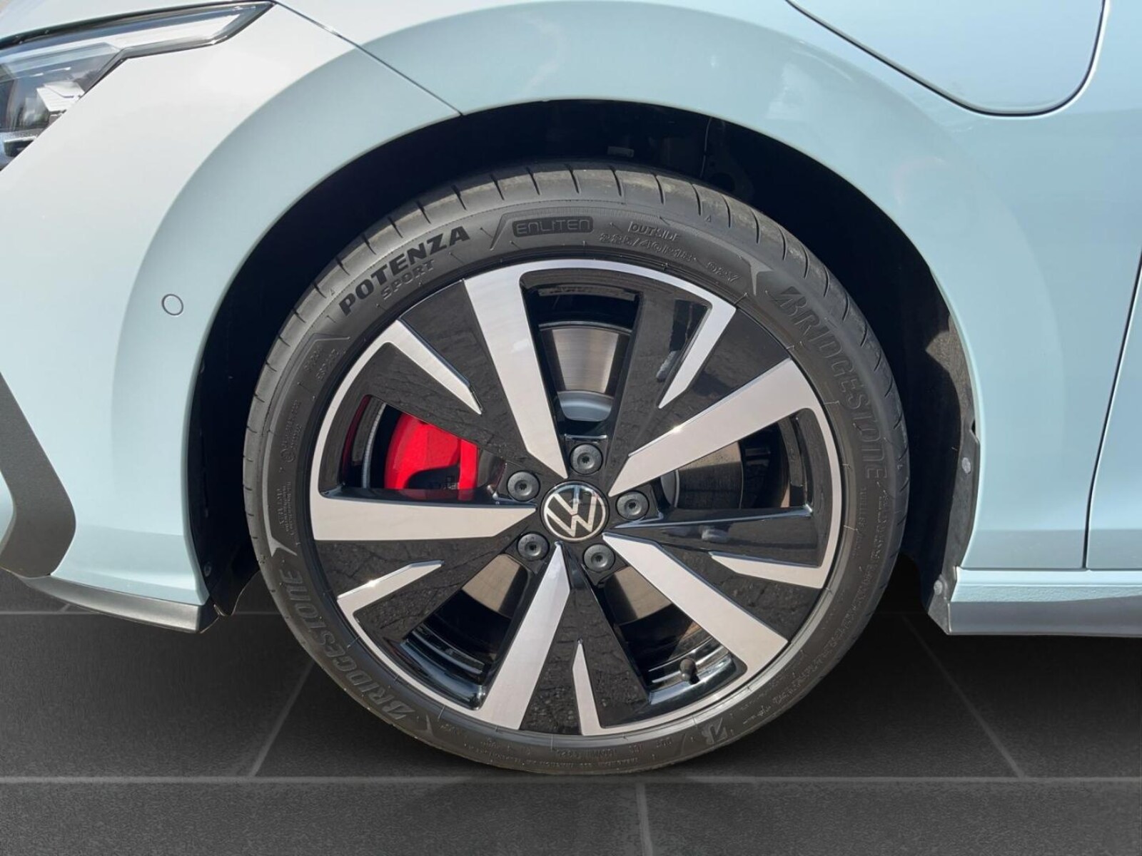 Volkswagen Golf – Bild 8