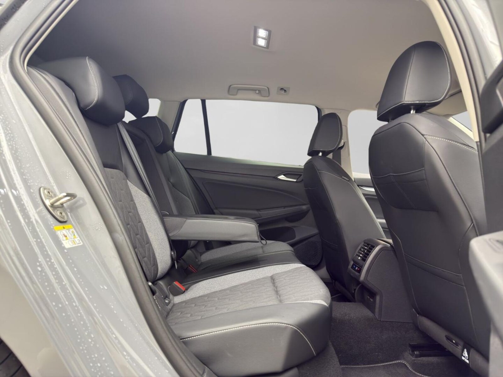 Volkswagen Golf Variant – Bild 17