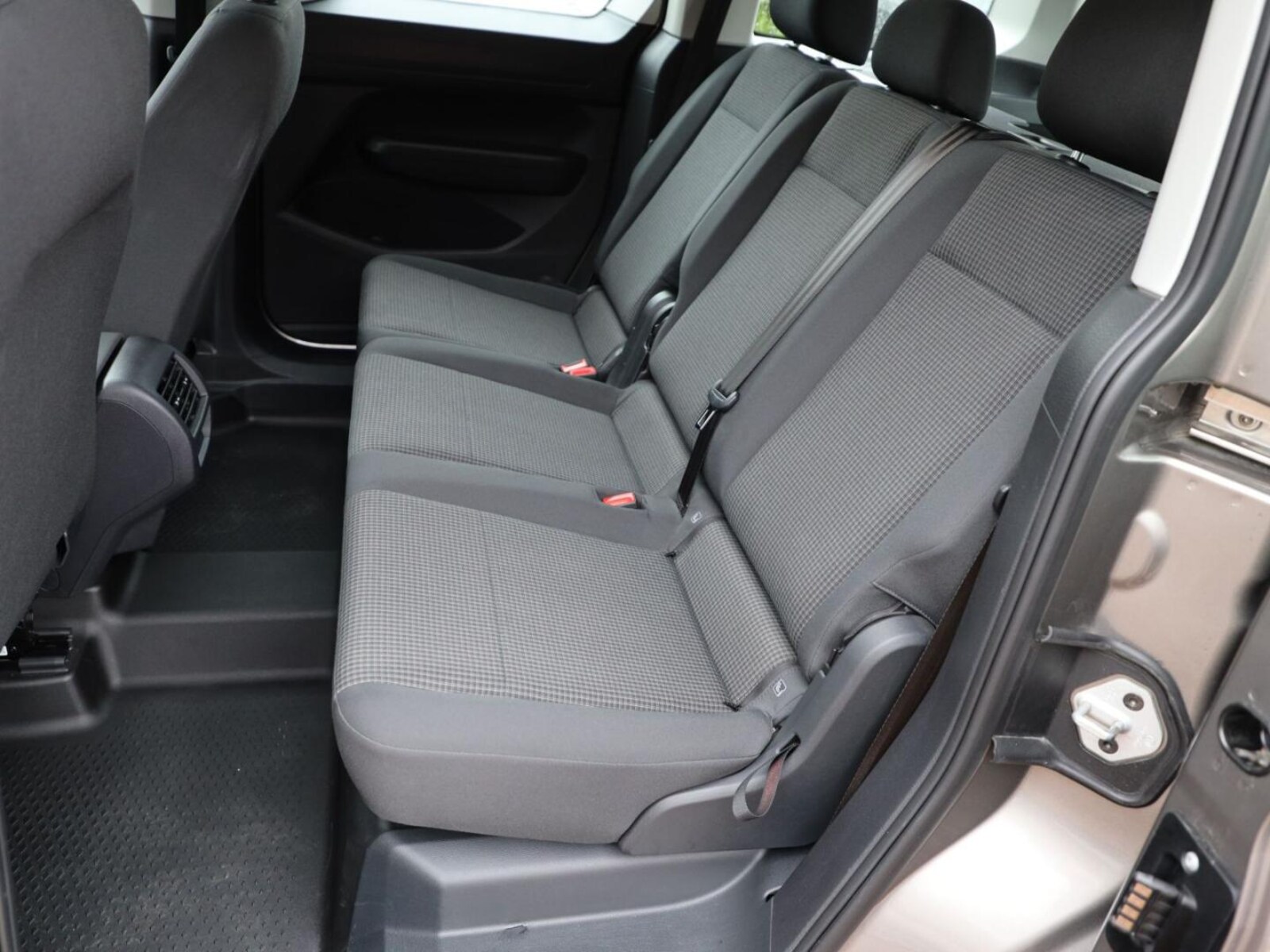 Volkswagen Caddy – Bild 18