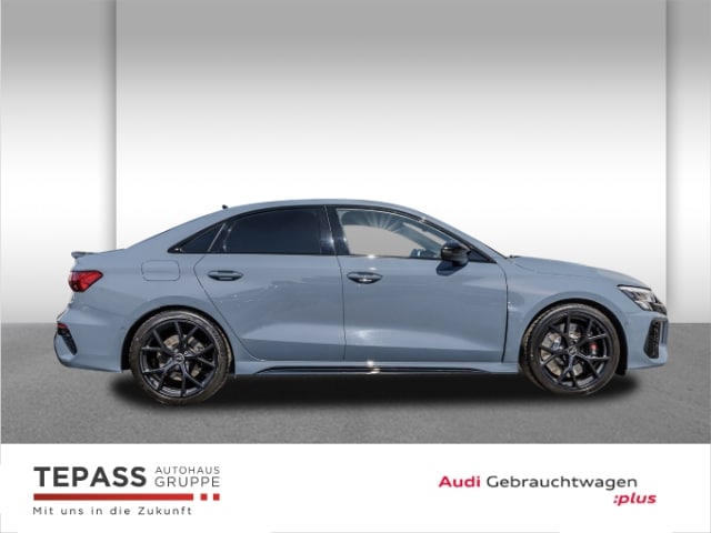 Image about Audi RS 3 Limousine TFSI quattro S tronic