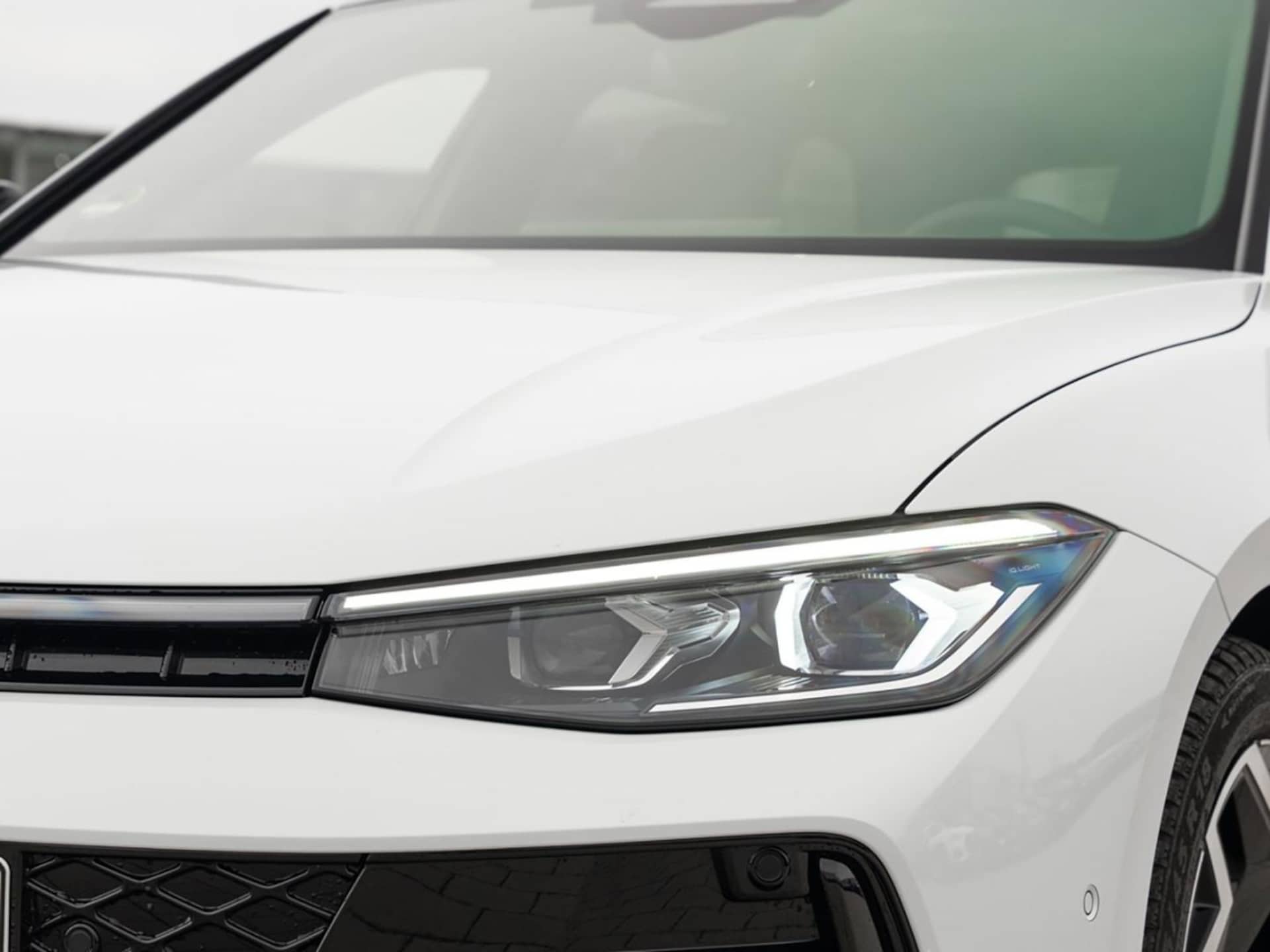 Volkswagen Passat R-Line