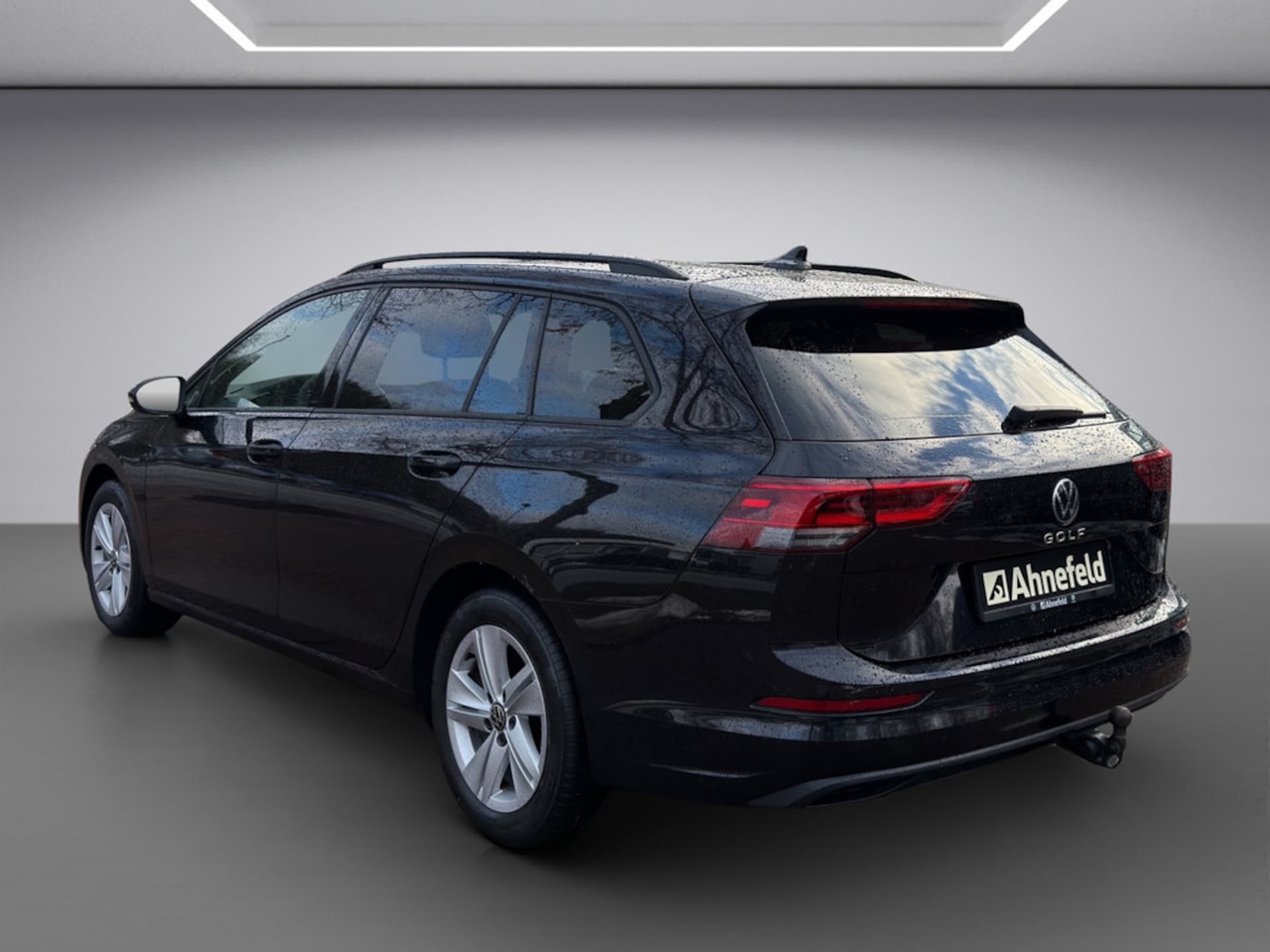 Volkswagen Golf Variant Life