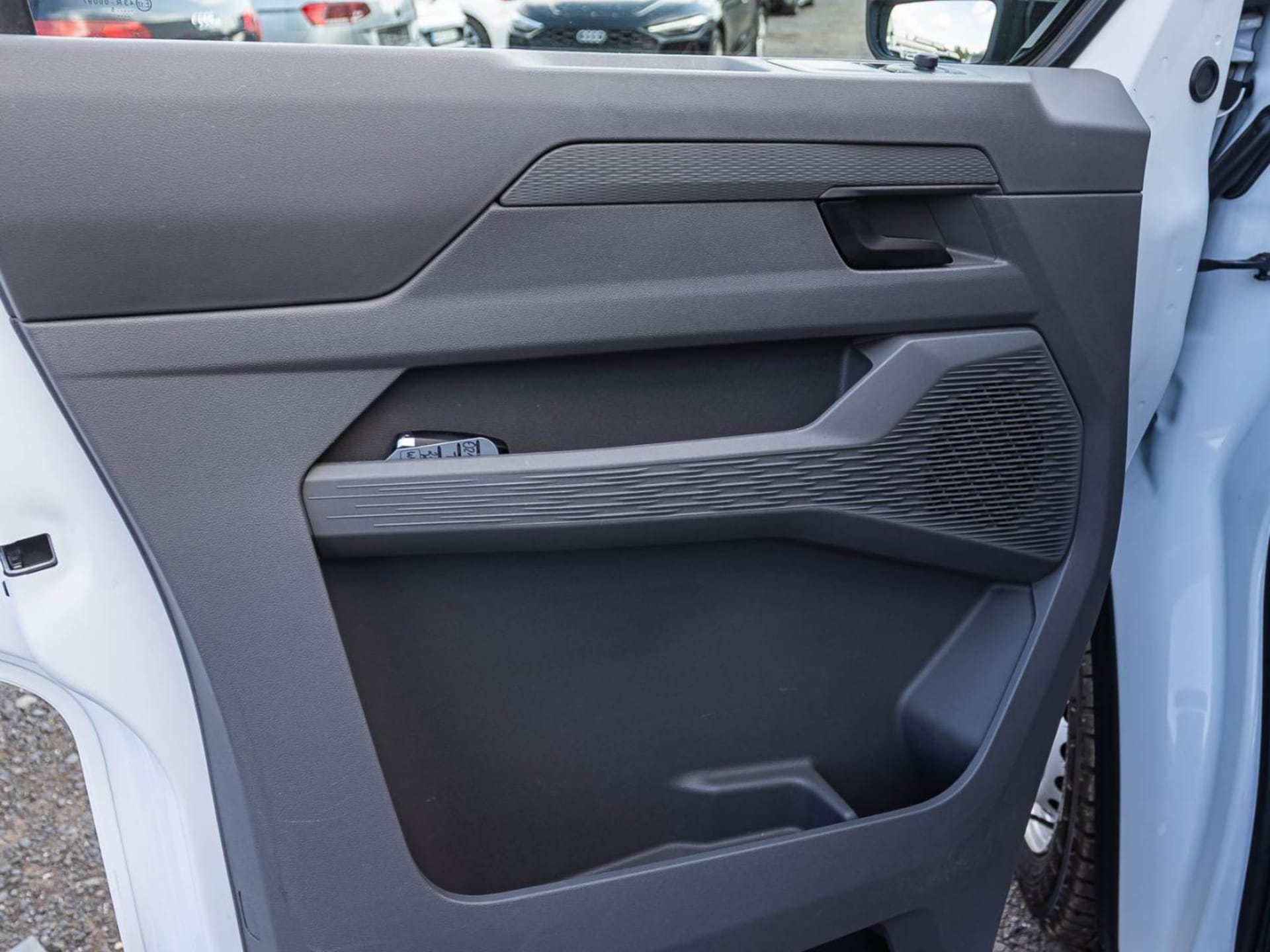 Volkswagen Transporter Kasten langer Radstand
