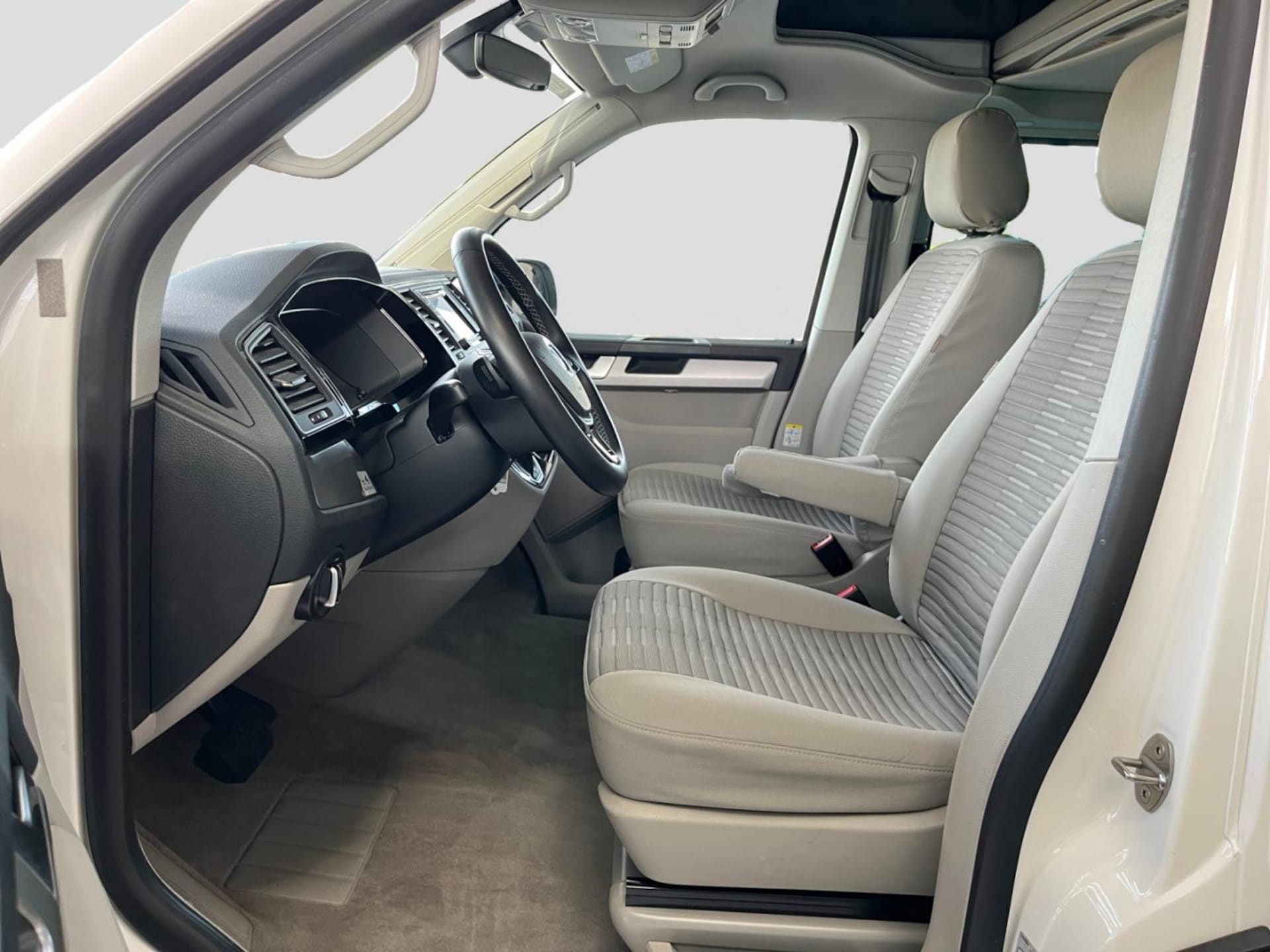 Volkswagen T6 California Ocean