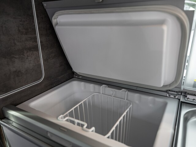 Volkswagen T6.1 California