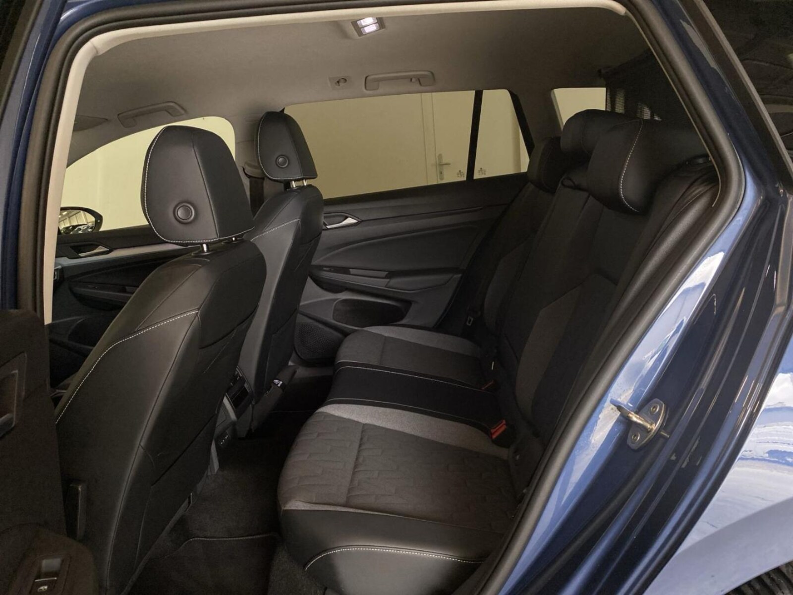Volkswagen Golf Variant – Bild 7