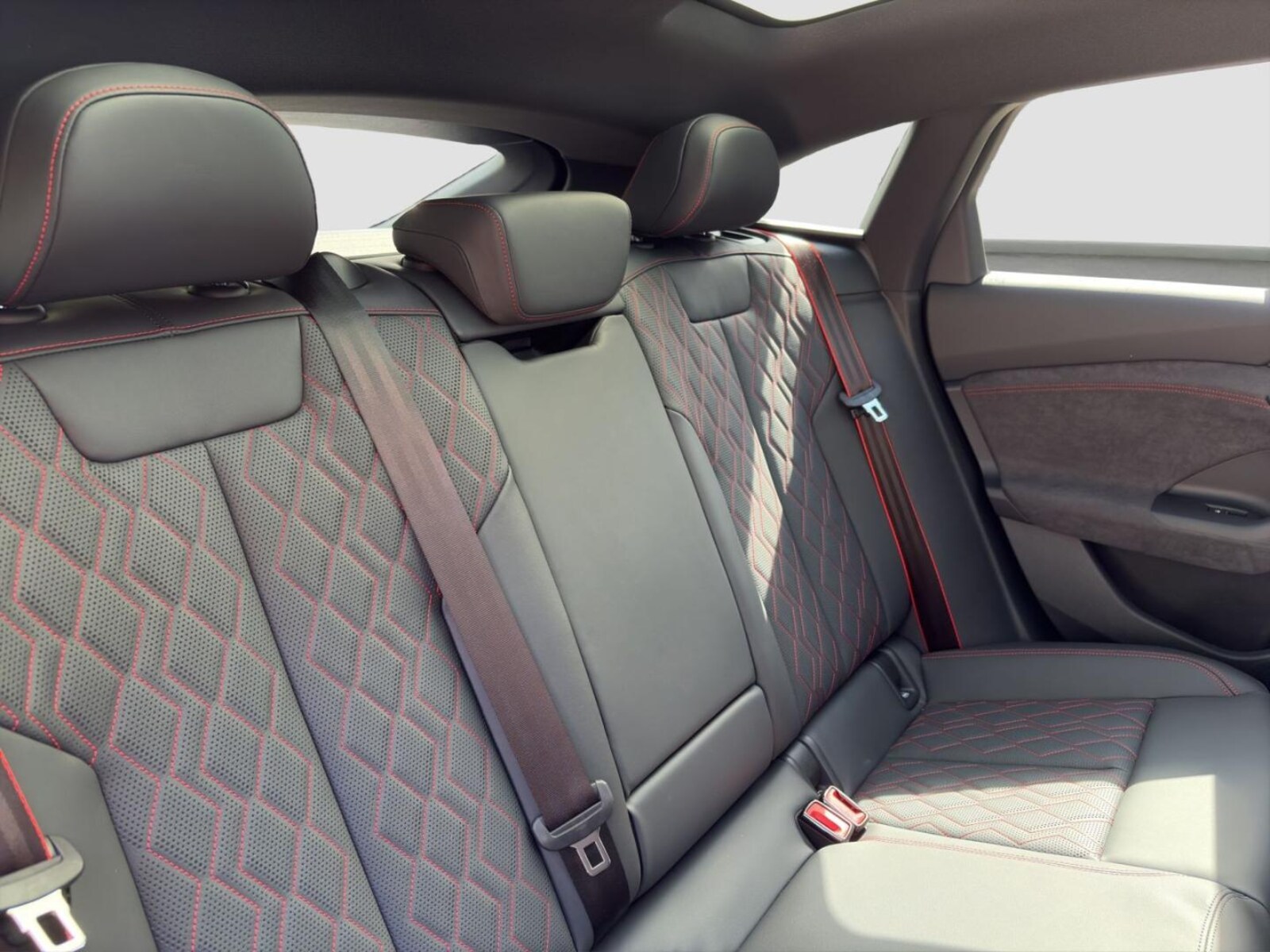 Audi A6 Sportback e-tron – Bild 19