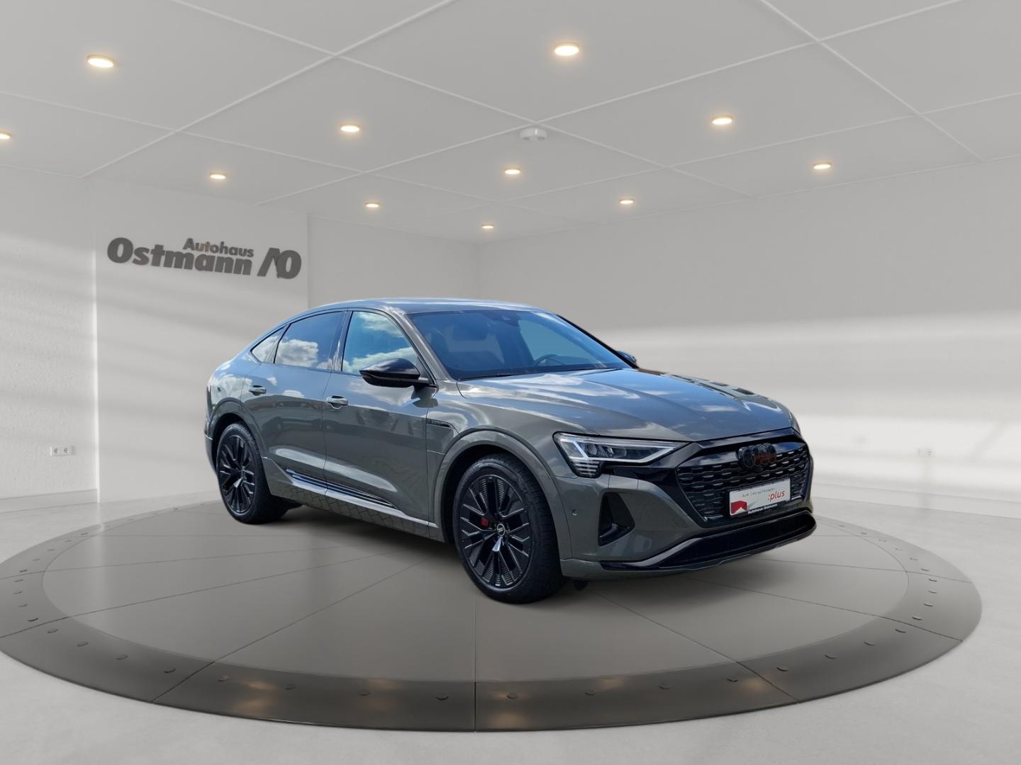 Image about Audi Q8 Sportback e-tron advanced 50 e-tron quattro