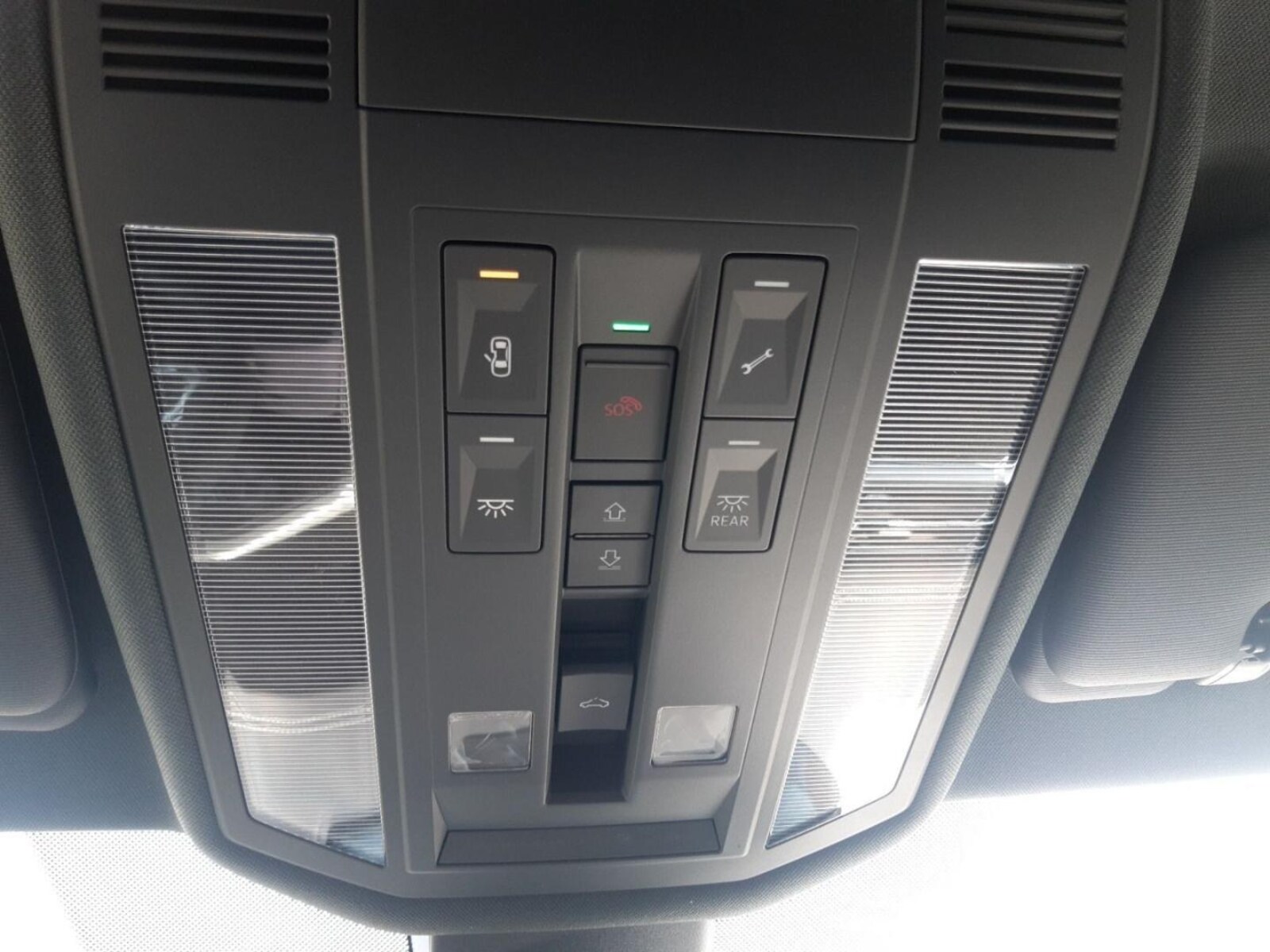 Volkswagen Touareg – Bild 18