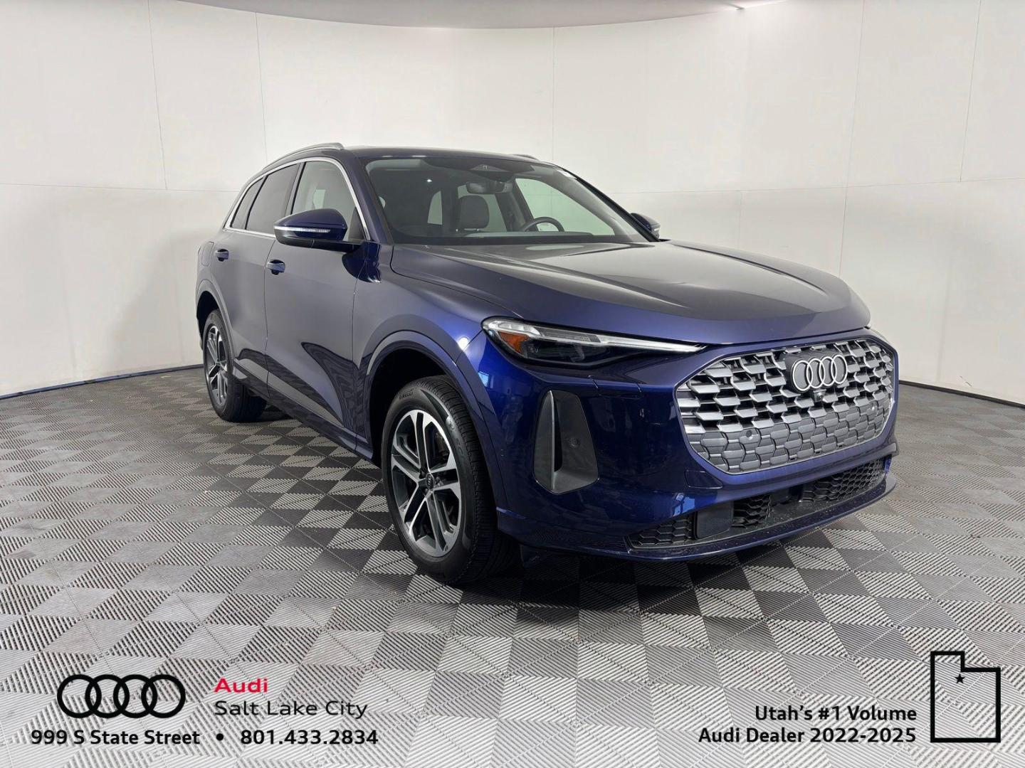 2025 Audi Q5 40 Premium Plus's photo