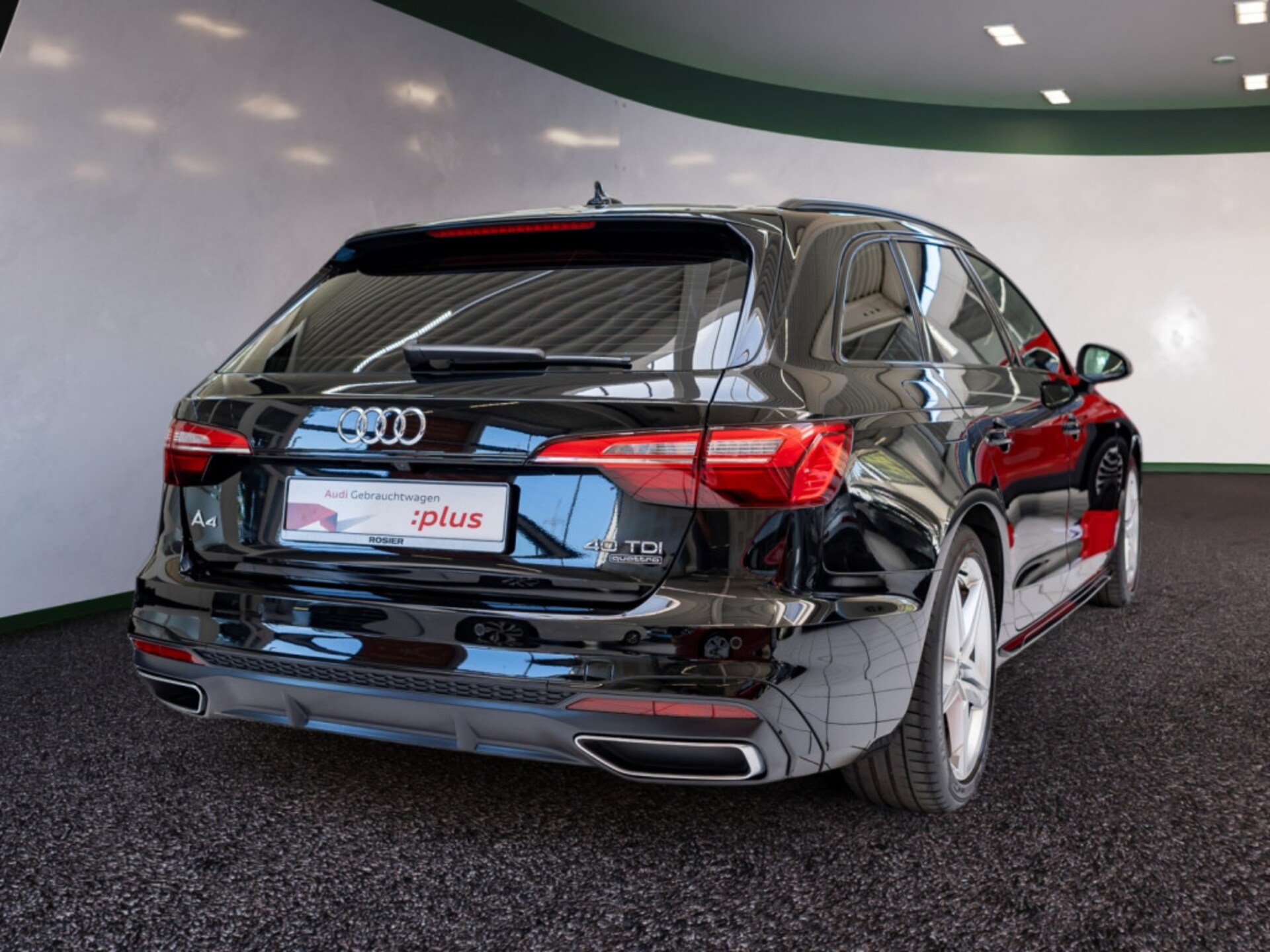 Audi A4 Avant S line