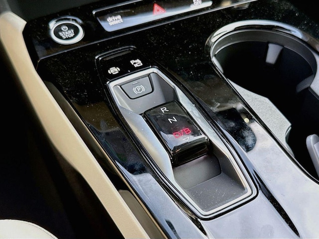 2025 Audi A6 Sportback e-tron Premium - Photo 17