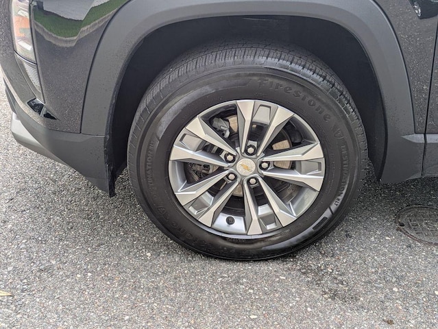 2025 Chevrolet Equinox LT - Photo 11
