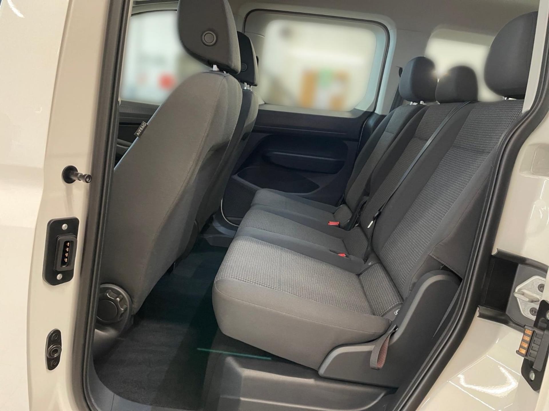 Volkswagen Caddy Basis-Modell