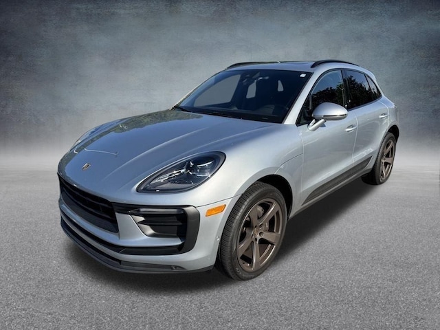 2022 Porsche Macan