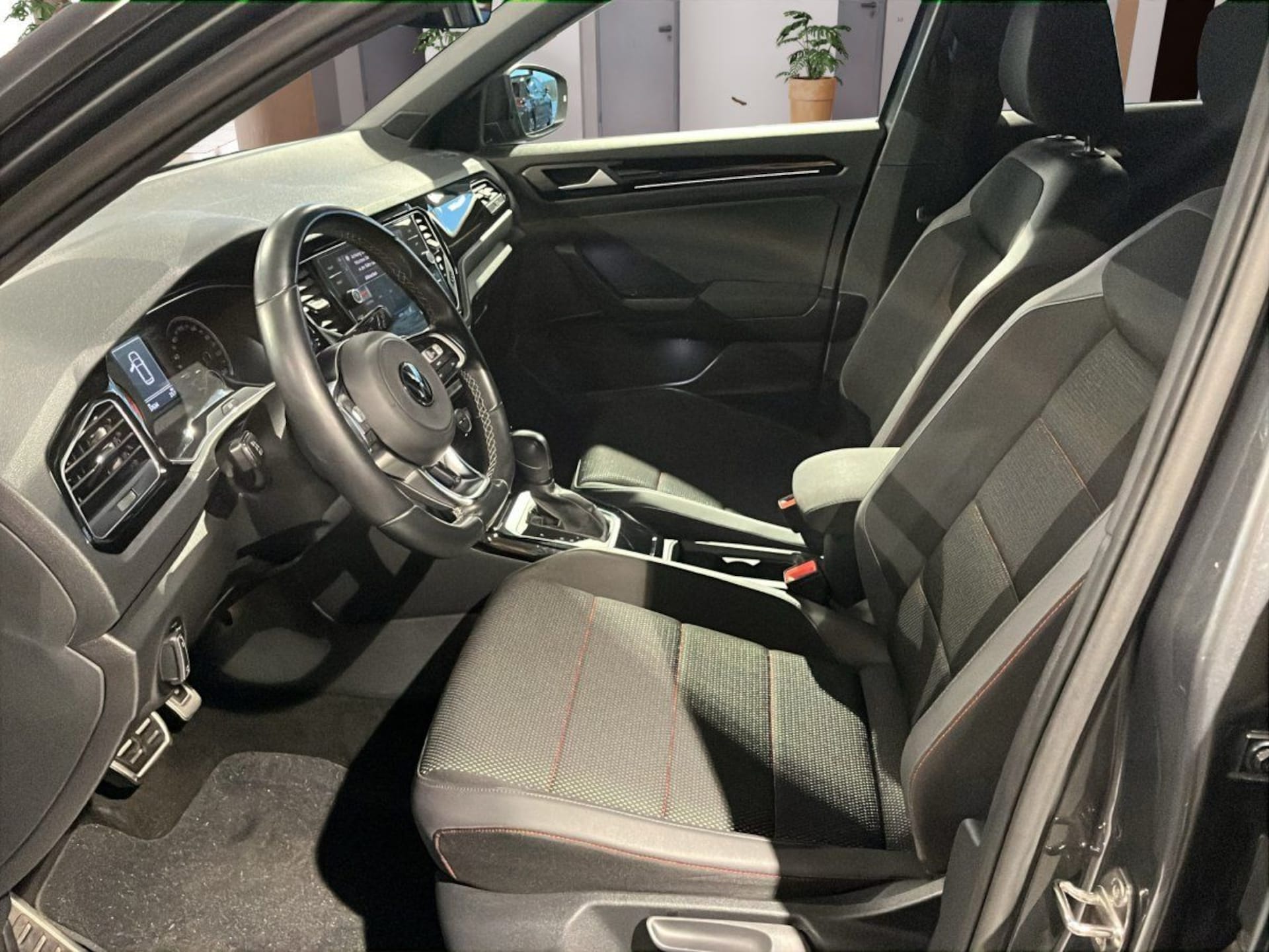 Volkswagen T-Roc Sport